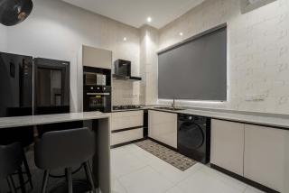 George Residence - New Luxe 2-Bedroom Apt in Lekki - Lagos - 3