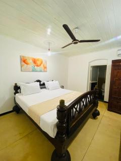 SKY Land Villa - Bentota - 6