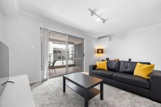 Modern Coastal Escape in the Heart of Rockingham - Rockingham - 9