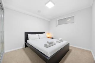 Modern Coastal Escape in the Heart of Rockingham - Rockingham - 6