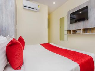 Good Luck Residency By Glitz Hotels - Mumbai - 2