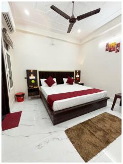 !! AYODHYA HOTEL PRINCE #Fully Air Conditioning Rooms #Free Wi-Fi #Parking #Room Service #Premium Room #Best Hotel In Ayodhya !! - 0