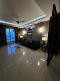 Elysium Suites By LMY Front of Centaurus Mall Islamabad - Islamabad - 1