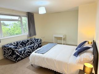 Marigold Homestay - Addlestone - 7
