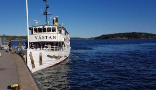 Central penthouse rooms near ferry, bus, nature - Vaxholm - 9