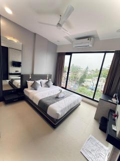 Hotel The Container Kolhapur - Kolhapur - 4