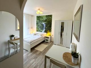 Pensjonat Magdalena - w cichym i spokojnym miejscu - zwierzęta akceptowane, bezpłatny parking - 9