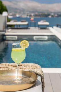 Villa Palace Al Nera Luxurius at sea with 2 swimming pools saunas - Trogir - 2
