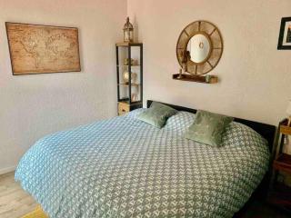 Au calme entre les pins a 300m de la plage - 8