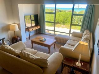 Paradise Beach, Main Beachfront! - Jeffreys Bay - 9