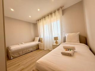 B058 Superbe appartement 2 chambres garage prive - Cannes - 1