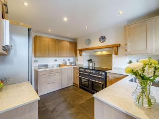 4 Bed in Sawrey LCC33 - 2