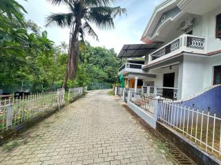 Backpack Travellers Hostel 500 per person -NonAC- 750 per person-AC - Colva - 7