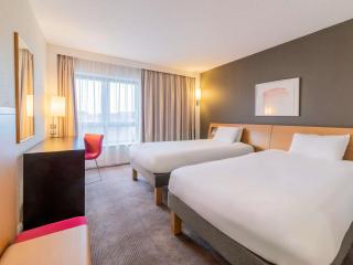 Novotel Southampton - Southampton - 9