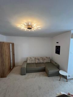 Lightquiet Studio - Bucharest - 1