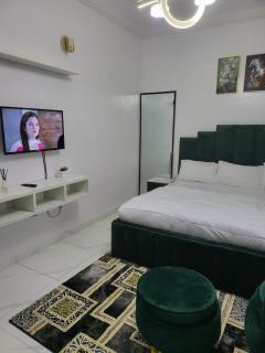 Beclux - Lekki - 1