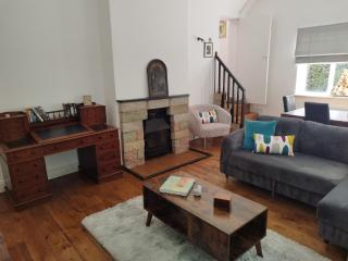 Old School House-2 bedroom-sleeps 6-large garden - Ledbury - 4