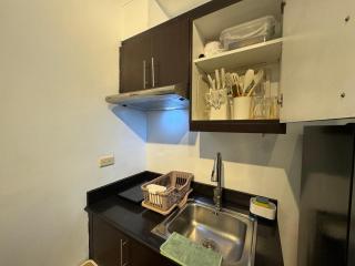 Your perfect retreat in Stamford! Enjoy our stylish, fully furnished studio just steps away from the vibrant Venice Mall - Manila - 7
