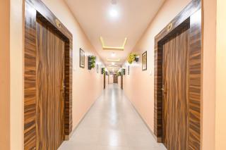 FabHotel SR Grand - Lucknow - 4