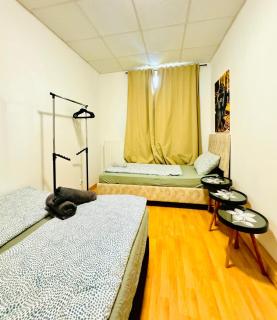 Stylish 2BR Shared Apt, Sleeps 6 Direct City Access - Wenen - 6