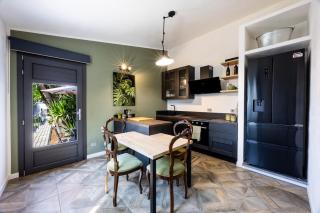 Ibis Lodge With Swimming Pool - Palermo - 0