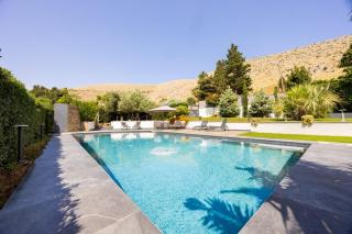 Ibis Lodge With Swimming Pool - Palermo - 4