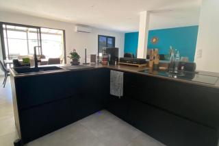 Spacious house with garden and pool - La Motte - 3