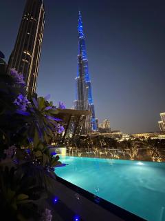 GRANDE High Floor 1BHK 4 Min Walk Burj Kha Dubai Mall Infinity Pool with Fountain view Free Parking By THE MERIDIAN LUXE - Sabkhah - 9