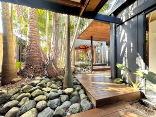 Palmaya - Bali-Inspired 5BR Beach Award Wining House in Corindi - Corindi - 7