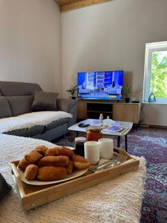 LOPATE mountain stone house - - 8