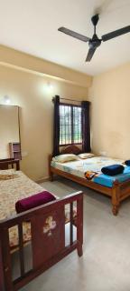 Isiri homestay - Kalasa - 8