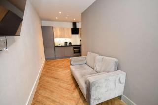 Sleek 2 Bedroom Apartment in Central Manchester - Manchester - 9