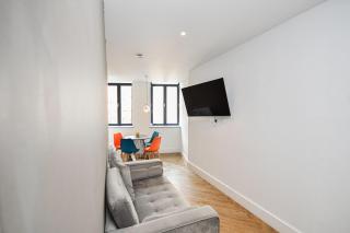 Sleek 2 Bedroom Apartment in Central Manchester - Manchester - 1