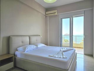 Saint Tropez Apartment - Saranda - 4