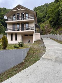 Machakhela Riverhouse - - 0