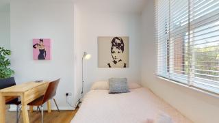 Studio 48B - Londra - 7