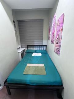 Phebs 2bedroom Posh Condo in the heart of Makati - Manila - 3