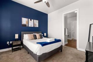 Pet Friendly Stay near Riverwalk with Pool access - San Antonio - 4
