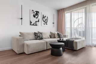 Stylish 1BR with Balcony & Parking I Skyline Varna by Flat Mаnаger - Varna City - 6