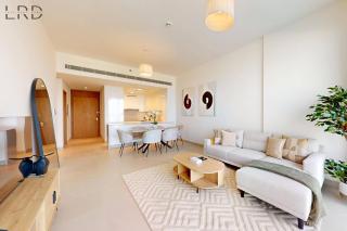 Elegant 2BR with Maids and Stunning Canal Views - 0