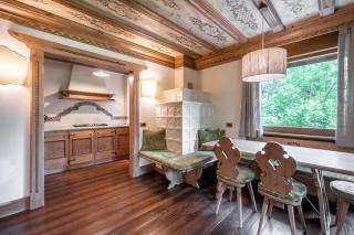 Stylish apartment with beautiful surroundings - 4