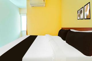 Hotel O Kureepuzha Kollam - Kollam - 5