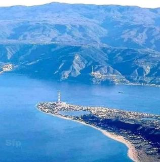 CALABRIA COLLINA DI SCILLA CASALE OSTELLO1800 SELF SERVICE GIARDINO STANZE E APPARTAMENTI PER FAMIGLIE COPPIE E SINGLE Melia Pzza S Gaetano 16 - Castagnarella - 7