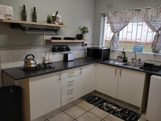 Cottage in Kloofendal - Roodepoort - 3