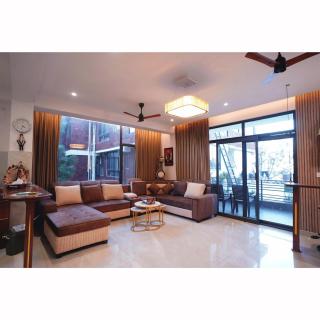 Kasauli Hill Crest By Xaria luxury 3Bed 2Bedroom - Jāmb - 0
