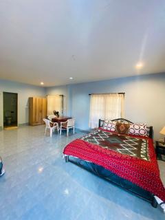 Bohemian apartment at Ya Nui beach - Phuket - 9
