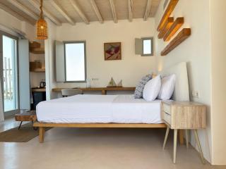 Myconian Crown Suites - 7