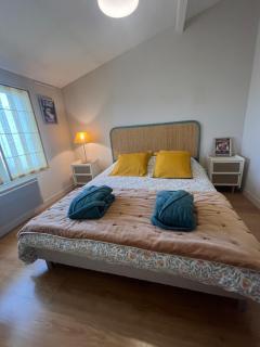 Appartement chaleureux avec jacuzzi-Terrasses rooftop-Rafraîchisseur-Parking-wifi - Montélimar - 2