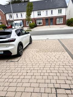 A cozy room in family house - 3