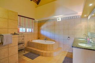 Stunning Bushveld Villa 84 - Warmbaths - 6